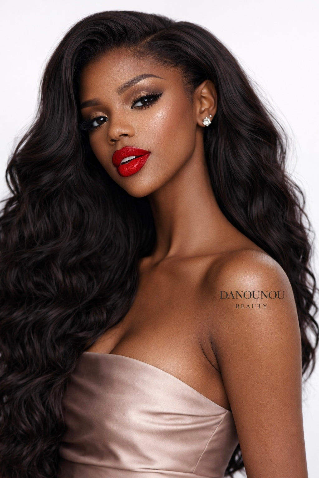 Describes the appearance of the image